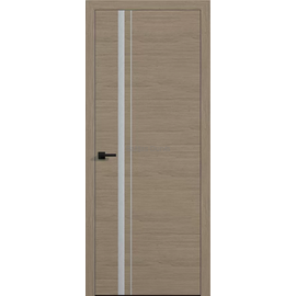 Iekšdurvis KIOTO 4 SUPREME ar gaiši pelēku koka finierējuma apdari, un vertikāliem gaišiem līniju akcentiem, piemērotas moderniem interjeriem.