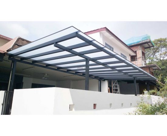 polikarbonāta jumts