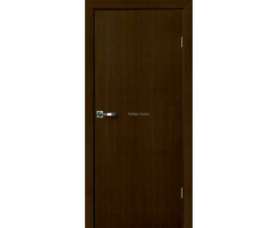 Iekšdurvis BELLA-L ECO ar tumši brūnu koka apdari un minimālistisku gludu dizainu.