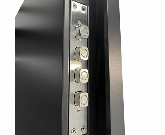 Metāla durvju slēdzenes mehānisms.